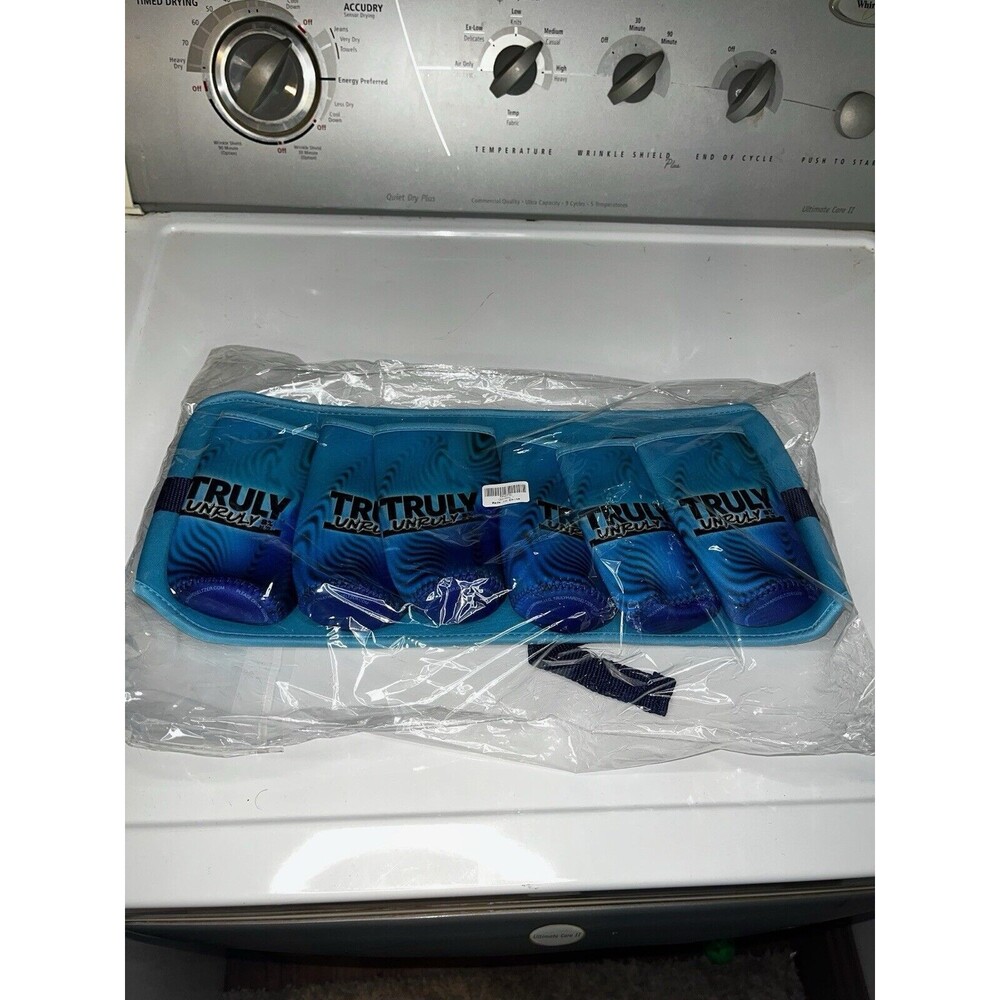 Truly Unruly Hard Seltzer Fanny Pack With 6 pack Can Holder Blue Belt Bag New